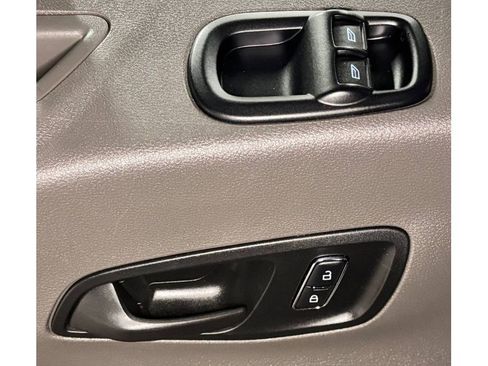 Used 2023 Ford Transit 350 XLT image 36