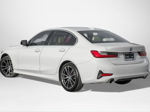 Used 2020 BMW 330i Sedan w/ Convenience Package image 8