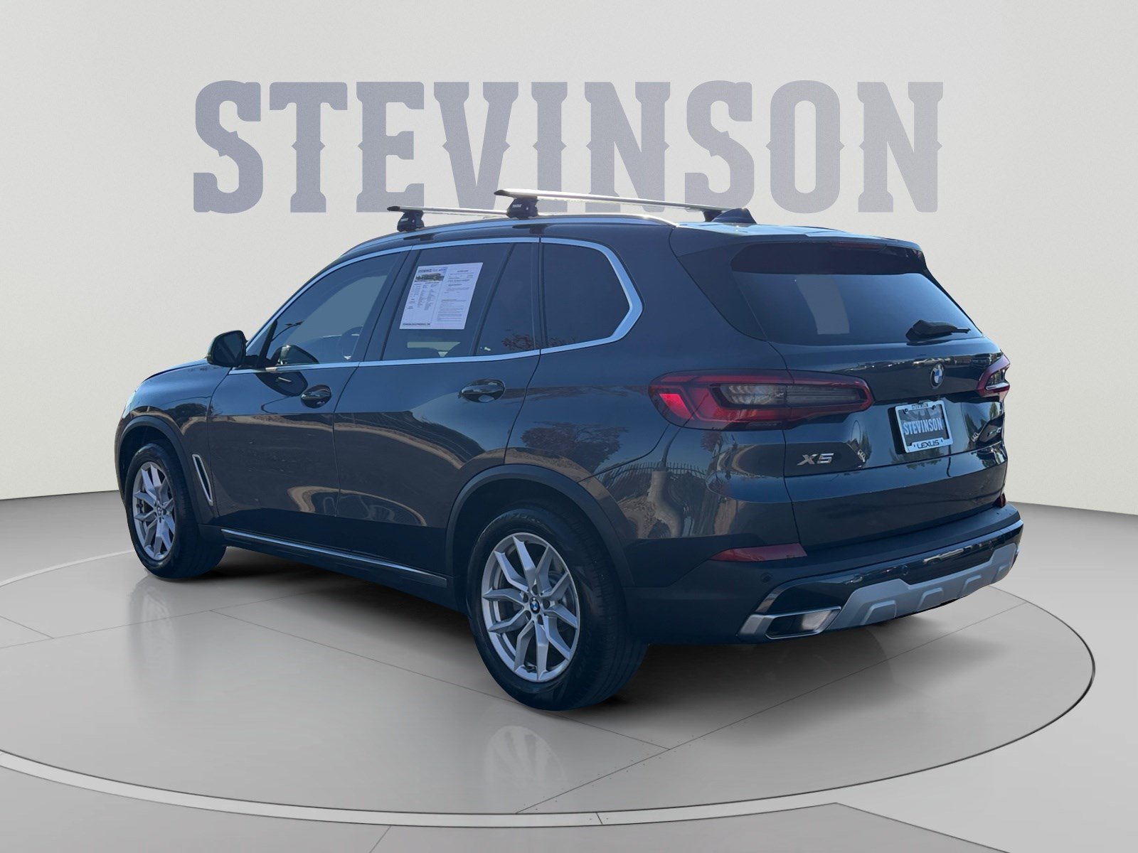 Used 2020 BMW X5 xDrive40i w/ Premium Package AWD/4WD image 3