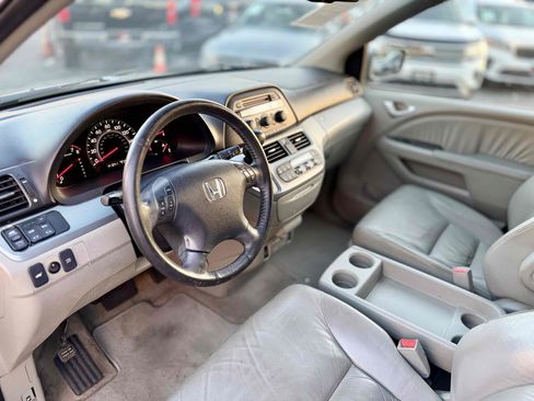 Used 2010 Honda Odyssey EX-L image 16