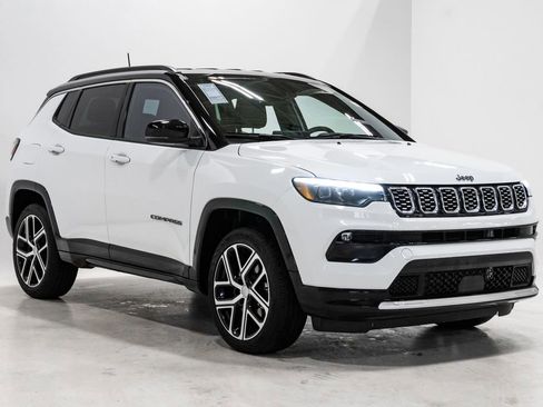 Certified 2024 Jeep Compass Limited w/ Elite Group AWD/4WD image 6