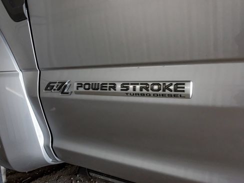 Used 2022 Ford F450 Platinum w/ FX4 Off-Road Package AWD/4WD image 54