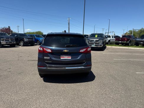 Used 2019 Chevrolet Equinox LT FWD image 4