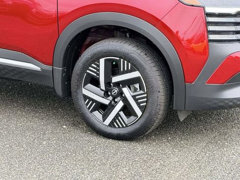 New 2026 Nissan Kicks SV w/ SV Premium Package FWD image 7