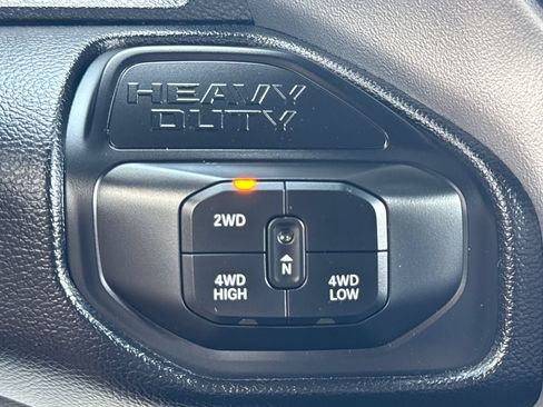 Used 2026 RAM 2500 Big Horn AWD/4WD image 20