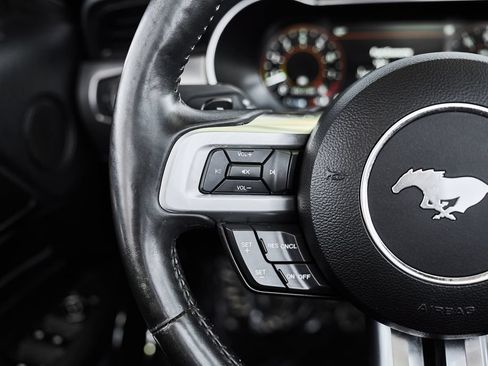 Used 2019 Ford Mustang GT Premium w/ Equipment Group 401A RWD image 17