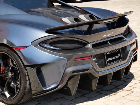 Used 2019 McLaren 600LT RWD image 16