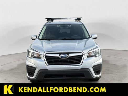 Used 2019 Subaru Forester Premium AWD/4WD image 8