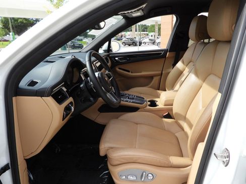 Used 2017 Porsche Macan S AWD/4WD image 55