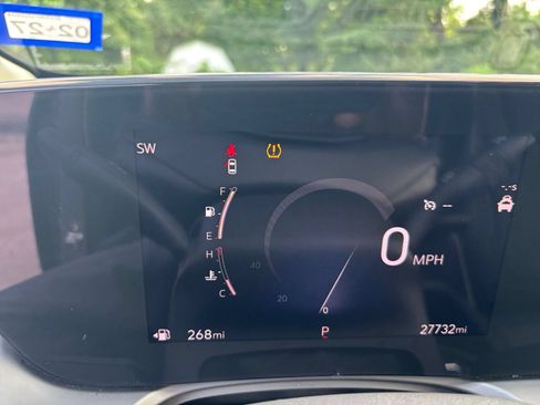 Used 2025 Buick Encore GX Preferred FWD image 38