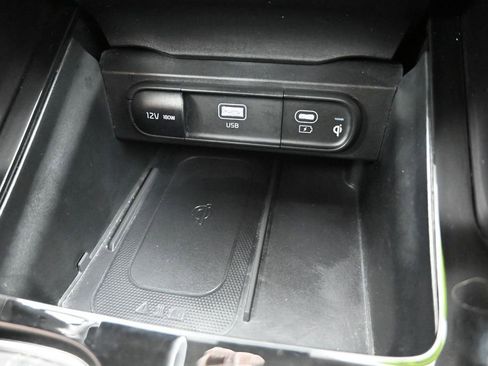 Used 2025 Kia Telluride S AWD/4WD image 23