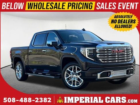 Used 2023 GMC Sierra 1500 Denali w/ Technology Package AWD/4WD image 1