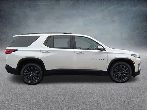 Certified 2023 Chevrolet Traverse RS image 10