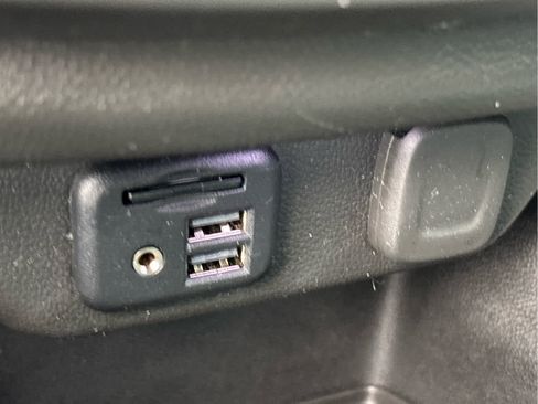 Certified 2022 Chevrolet Traverse RS w/ LPO, Floor Liner Package image 18