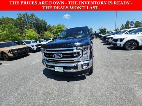 Used 2022 Ford F250 Lariat w/ Lariat Ultimate Package AWD/4WD image 4