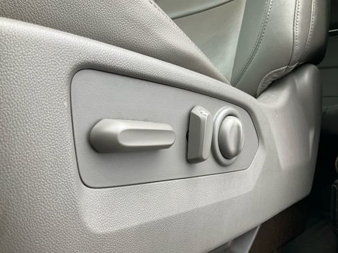 Used 2021 Chevrolet Silverado 1500 LT Trail Boss w/ Convenience Package II image 35