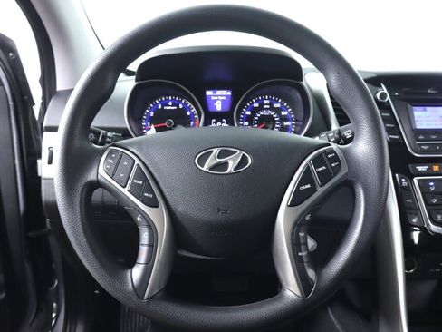 Used 2014 Hyundai Elantra GT image 11