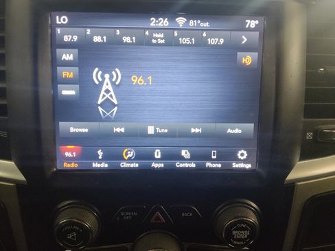 Used 2019 RAM 1500 Big Horn RWD image 25