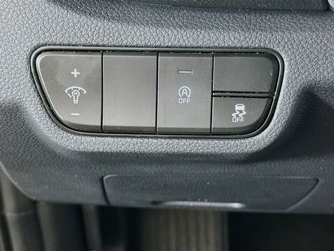 Used 2026 Kia Seltos LX FWD image 16