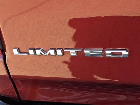 Used 2022 RAM 1500 Limited w/ Body Color Bumper Group AWD/4WD image 30