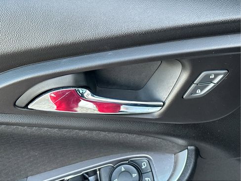 Used 2019 Chevrolet Malibu LS image 20