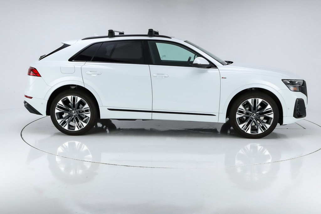 Used 2026 Audi Q8 Premium Plus AWD/4WD image 14