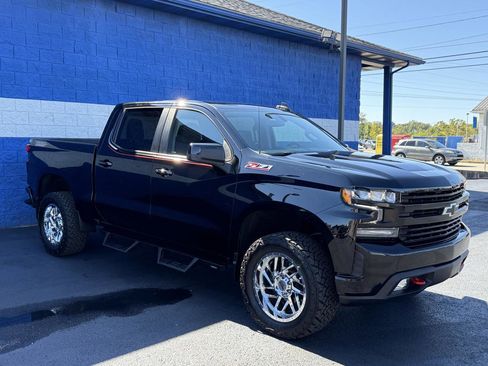 Used 2022 Chevrolet Silverado 1500 LT Trail Boss w/ Bed Protection Package image 3