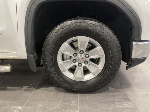 Used 2023 GMC Sierra 1500 SLE AWD/4WD image 12