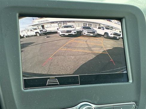 Used 2024 Chevrolet Equinox LS w/ LS Convenience Package FWD image 7