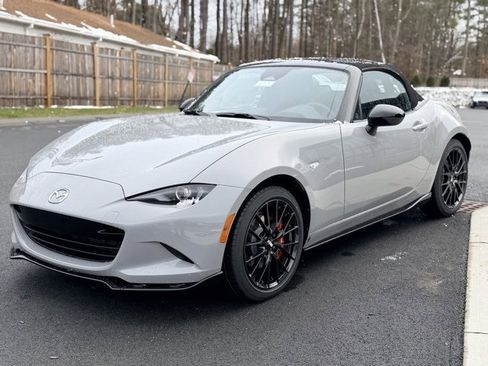 New 2025 MAZDA MX-5 Miata Club w/ Brembo/BBS Recaro Package image 3
