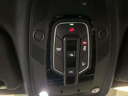 Used 2025 Audi Q7 3.0T Premium Plus w/ Premium Plus Package image 31