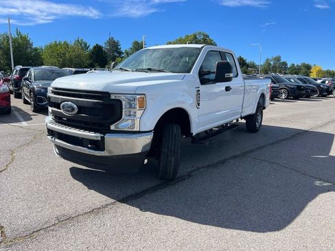 Used 2022 Ford F250 XL w/ Power Equipment Group AWD/4WD image 15