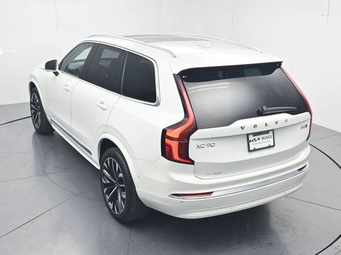 Used 2025 Volvo XC90 B5 Plus AWD/4WD image 46