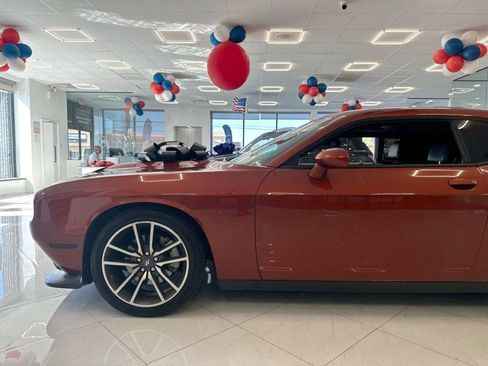 Used 2021 Dodge Challenger R/T w/ Plus Package image 8