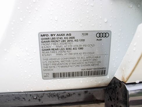 Used 2021 Audi SQ5 Premium Plus w/ Premium Plus Package image 55