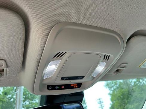 Used 2023 Buick Envision Preferred image 25