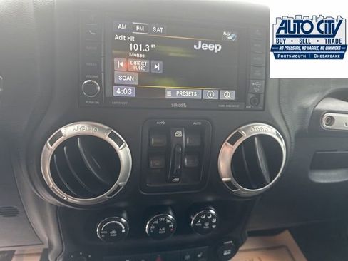 Used 2016 Jeep Wrangler Unlimited Sahara w/ Dual Top Group AWD/4WD image 14