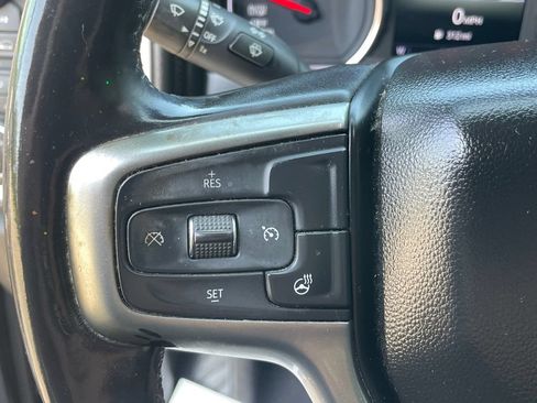 Used 2021 Chevrolet Silverado 1500 LT AWD/4WD image 34
