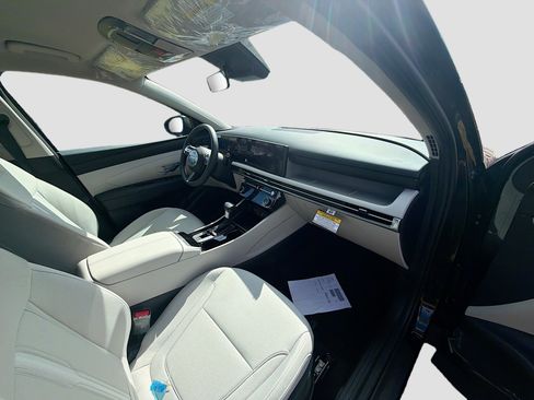 New 2026 Hyundai Tucson SEL FWD image 21
