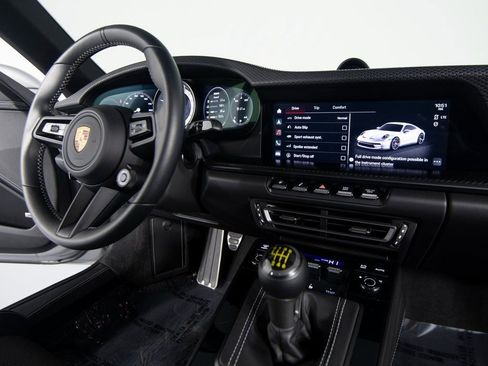 Certified 2022 Porsche 911 GT3 image 30