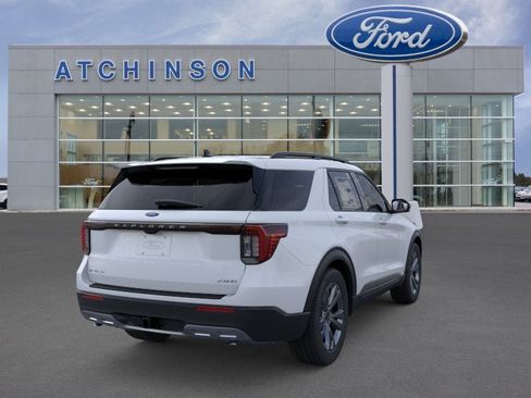 New 2026 Ford Explorer Active w/ Active Comfort Package AWD/4WD image 8