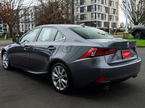 Used 2014 Lexus IS 250 image 4