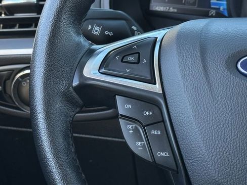 Certified 2024 Ford Edge SEL image 13