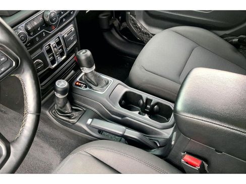 Used 2021 Jeep Wrangler Unlimited Sport AWD/4WD image 14