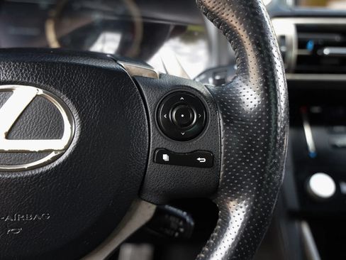 Used 2014 Lexus IS 350 w/ F Sport Package RWD image 29
