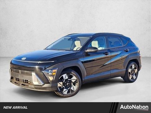 Used 2024 Hyundai Kona SEL image 1