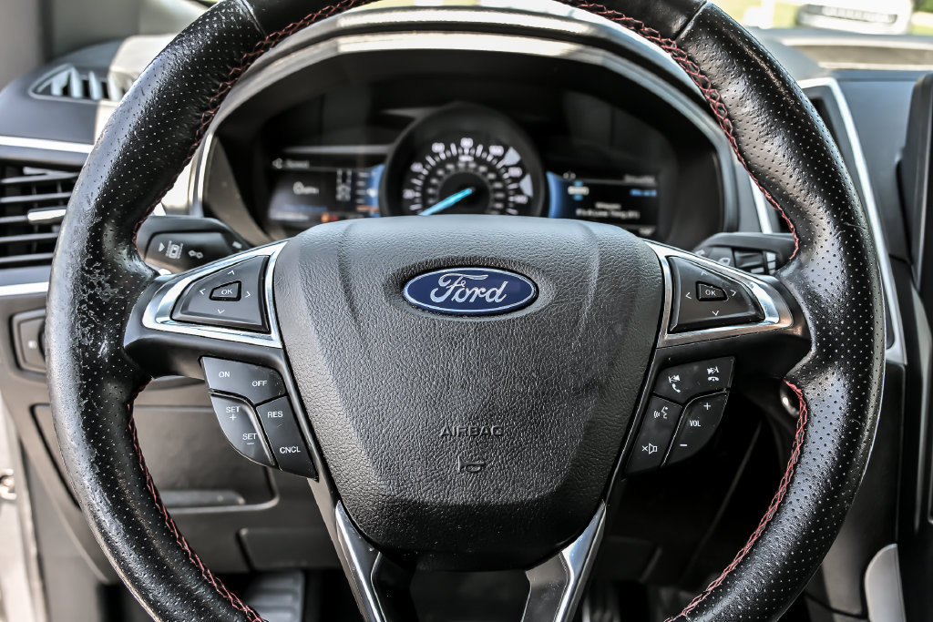 Certified 2023 Ford Edge ST-Line AWD/4WD image 21