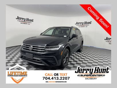Used 2022 Volkswagen Tiguan SE
