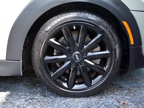 Used 2020 MINI Cooper S image 27