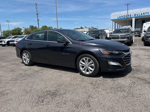 Used 2023 Chevrolet Malibu LT FWD image 1